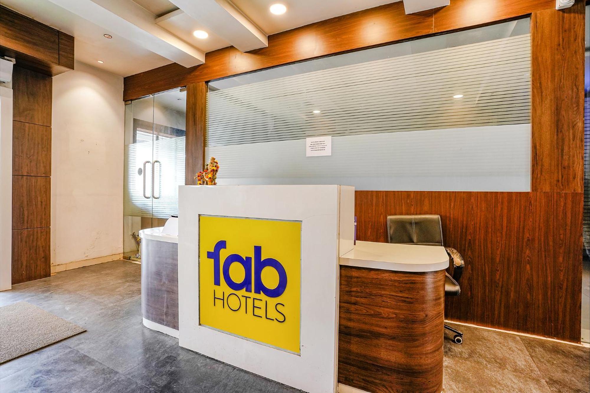 Fabhotel Krishna Inn Kashele Exterior photo